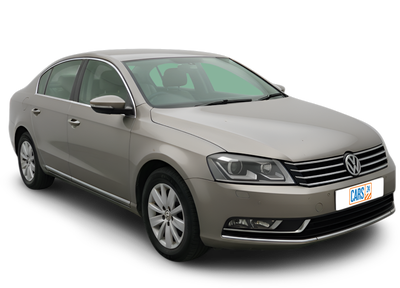 Volkswagen Passat-img